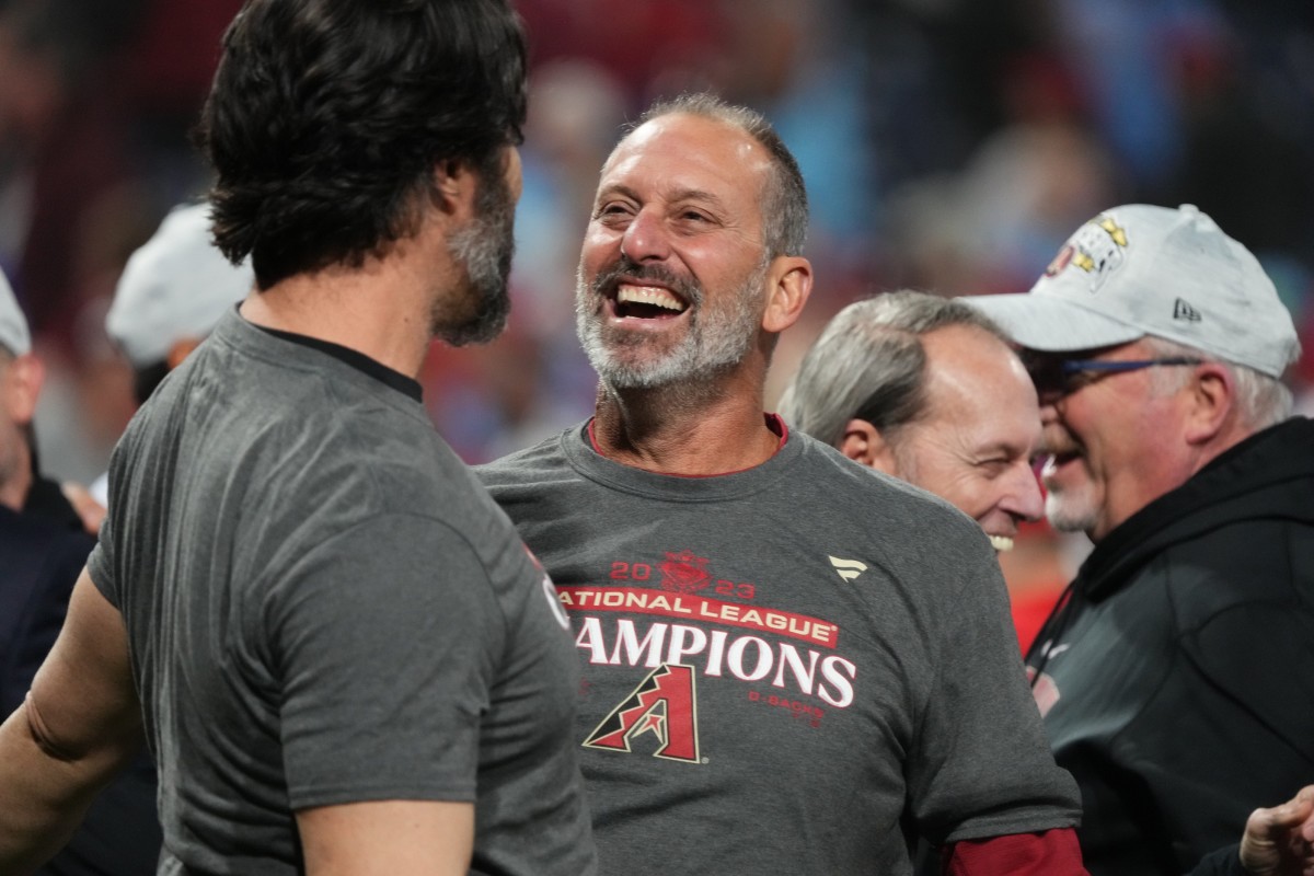Arizona avanzó a la Serie Mundial al derrotar a Philadelphia en siete juegos